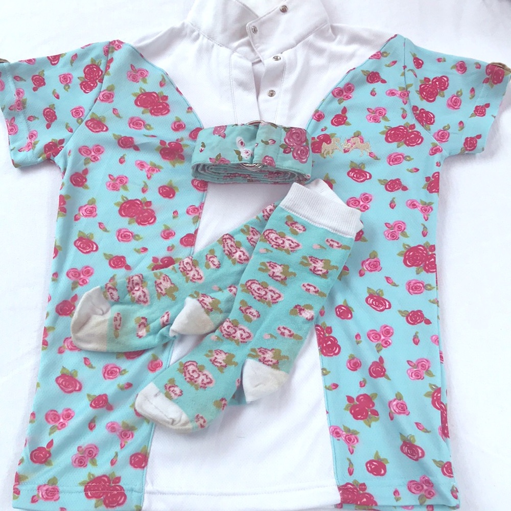 Medium Little Girls’ horseback riding wear!